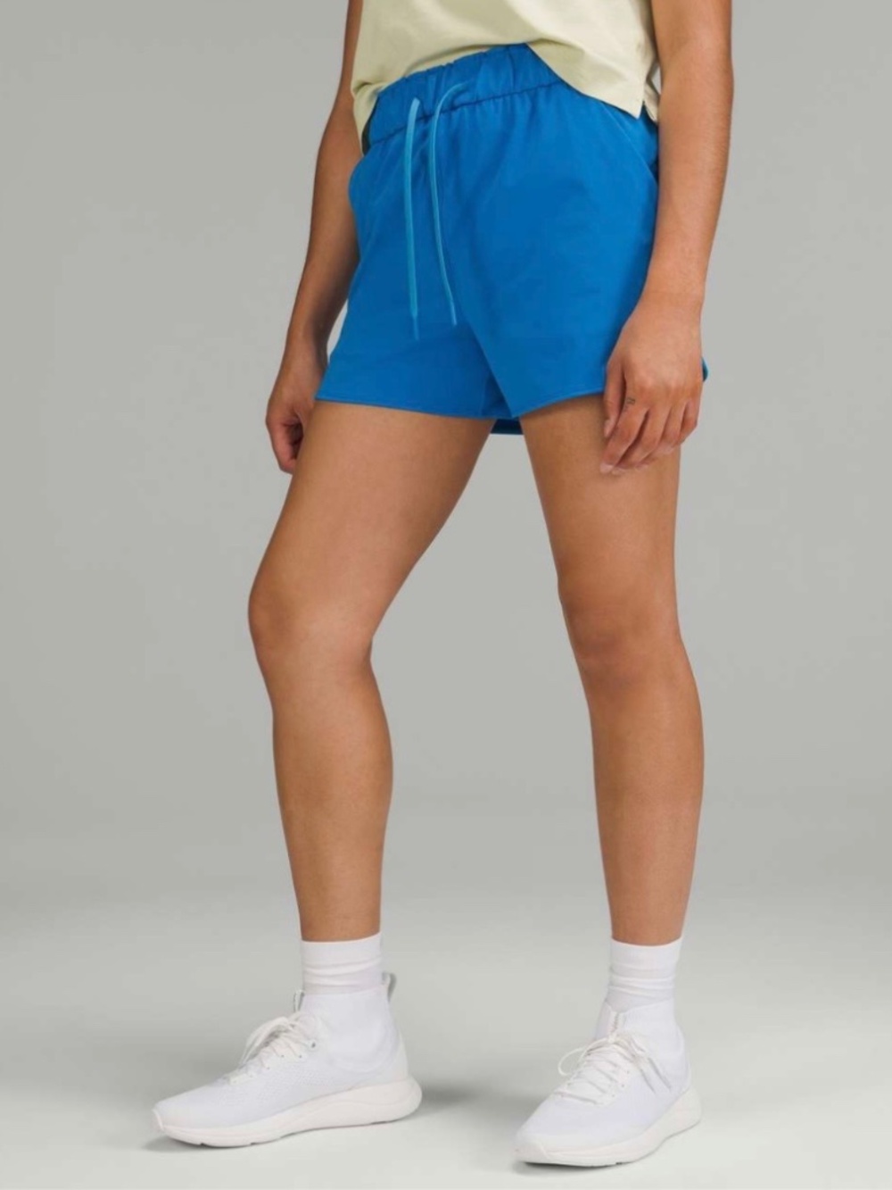 Lululemon -  Luxtreme High-Rise Short 3.5" - Poolside Blue - Size 8